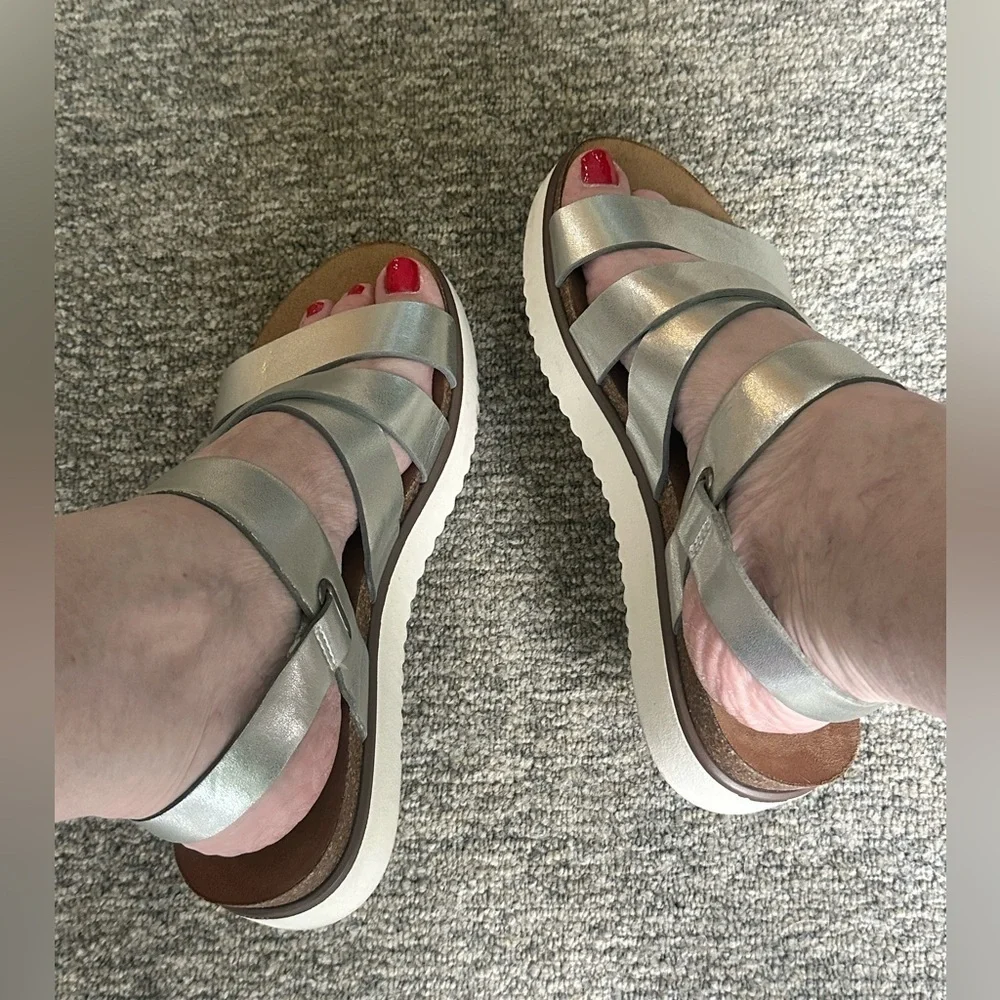 A.N.A. A New Approach Silver Strappy Sandals Lightly Used Size 8